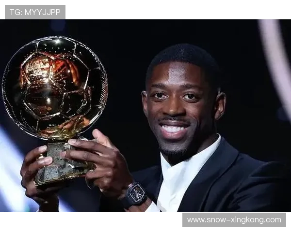 足球球星五连拍是谁 盘点五位连续获得最佳球员殊荣的传奇人物